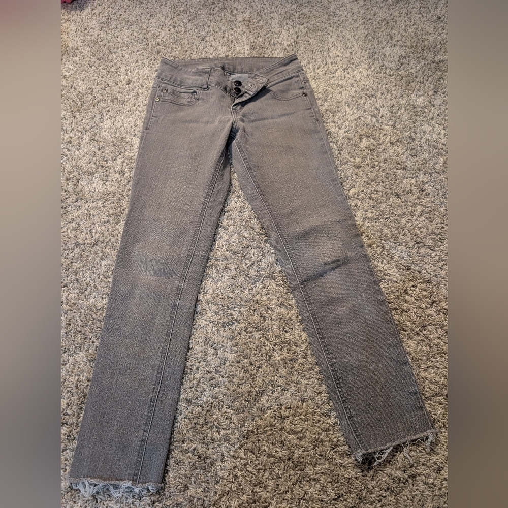 Cropped Gray Jeans